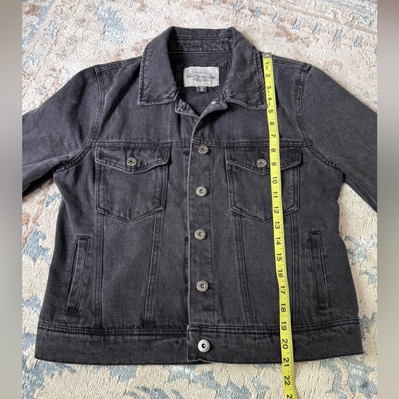 Super cool day to day black denim jacket by Ashley-Vintage-charm size M - Picture 4 of 7